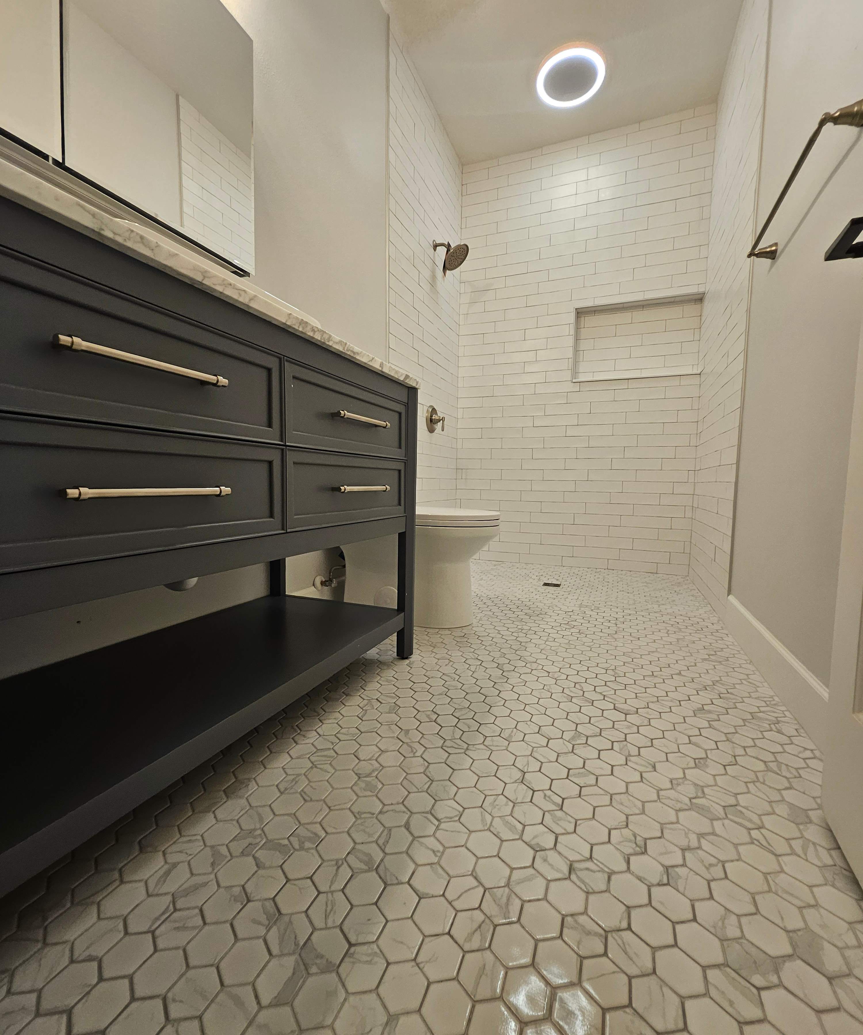 Grout Color Selection: A Pro's Guide